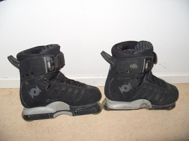 DK Black