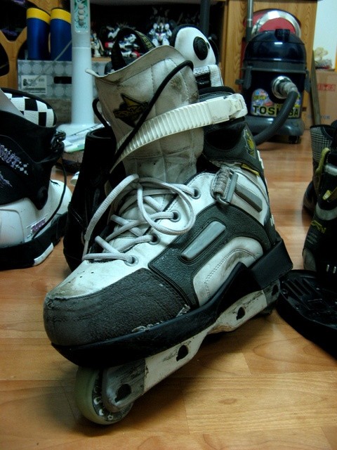 kicks 2