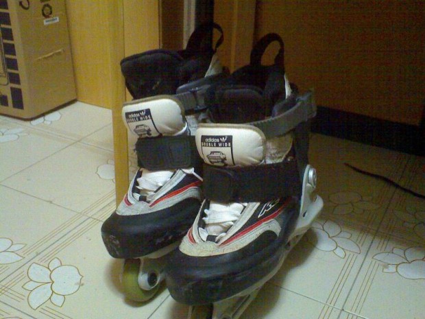 K2 250cc X Adidas Double Wide Skates - Image 2 K2 250cc X Adidas Double Wide