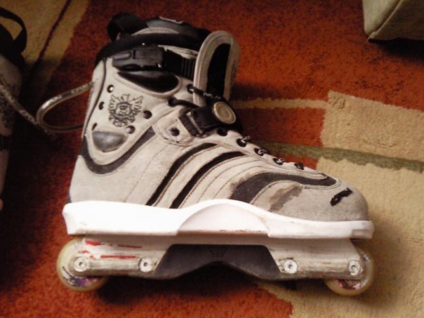 Deshi Ch1 Greywhite
